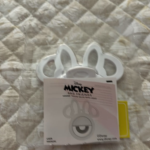 New! Mickey and Friends selfie Ring light! - Picture 8 of 9